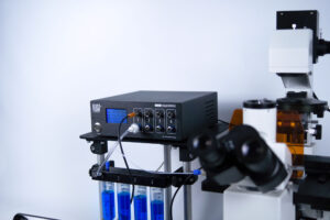 Microfluidic flow controller – OB1 MK3+